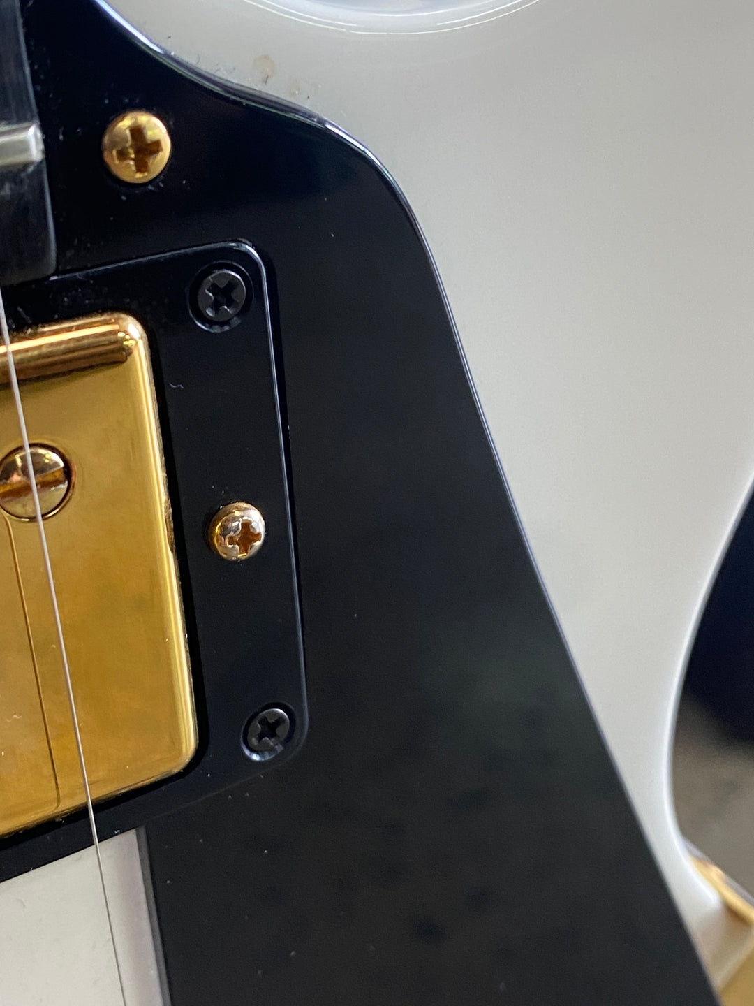 Gibson USA 2007 Les Paul Studio Alpine White W/case ***Pre Loved***