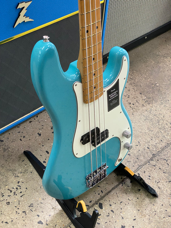 Fender Player II Precision Bass | Aquatone Blue