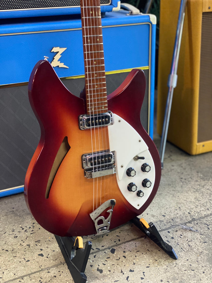 Rickenbaker USA 1993 330 W/case | Fireglo ***pre loved***