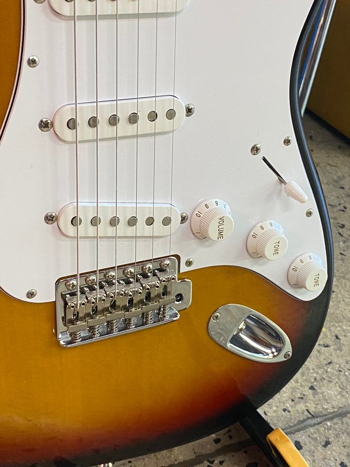 Fender MIJ ST-STD '95-96 Strat 3 Tone Sunburst ***Pre Loved***