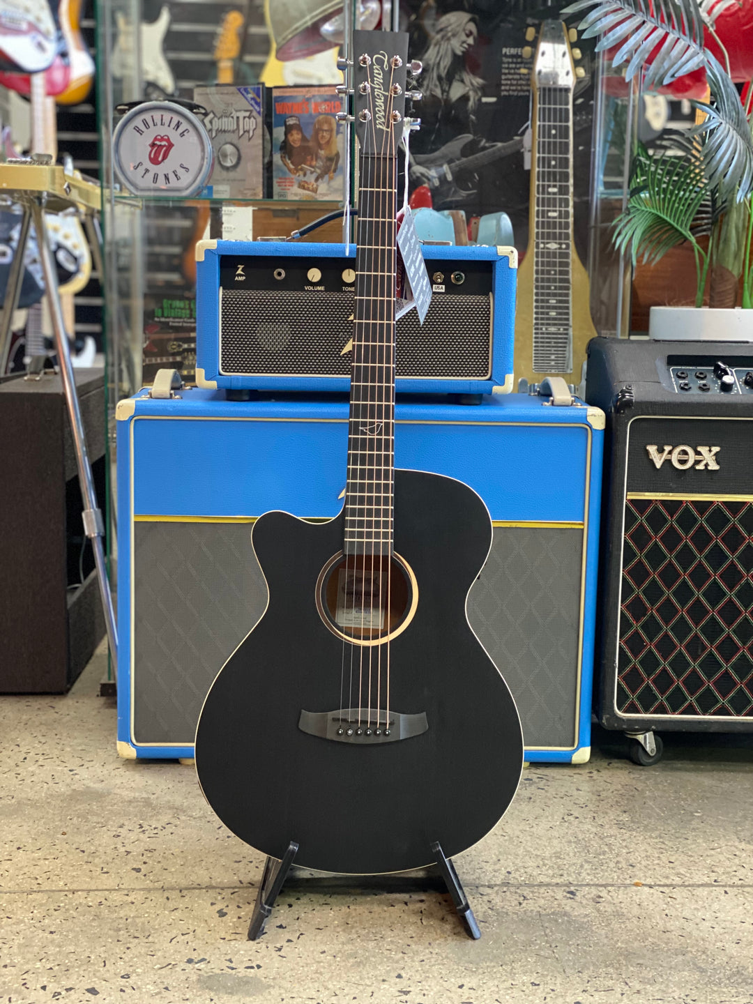 tanglewood Blackbird Superfolk C-E LH