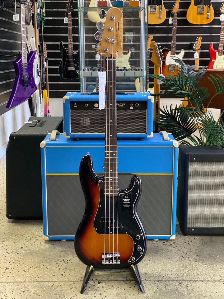 Fender Player II Precision Bass®, Rosewood Fingerboard, 3-Color Sunburst