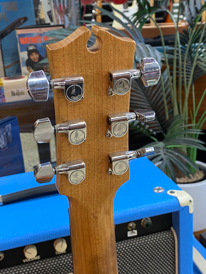 Maton EM225C "Custom Deluxe" w/case ***pre loved***