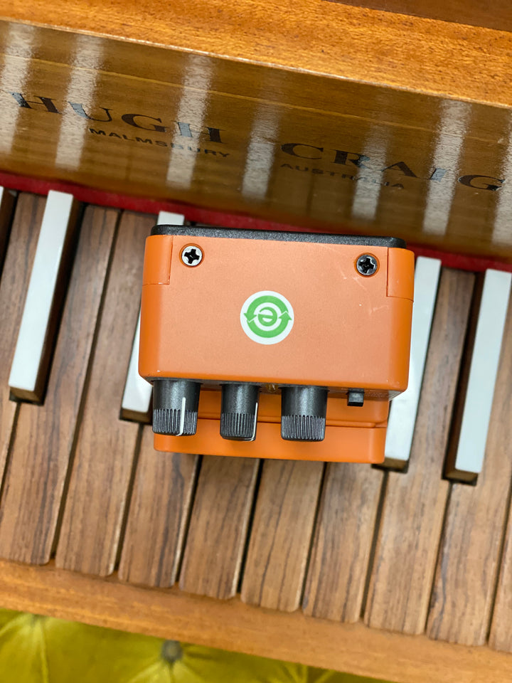 Behringer Super Fuzz SF300 ***pre loved***