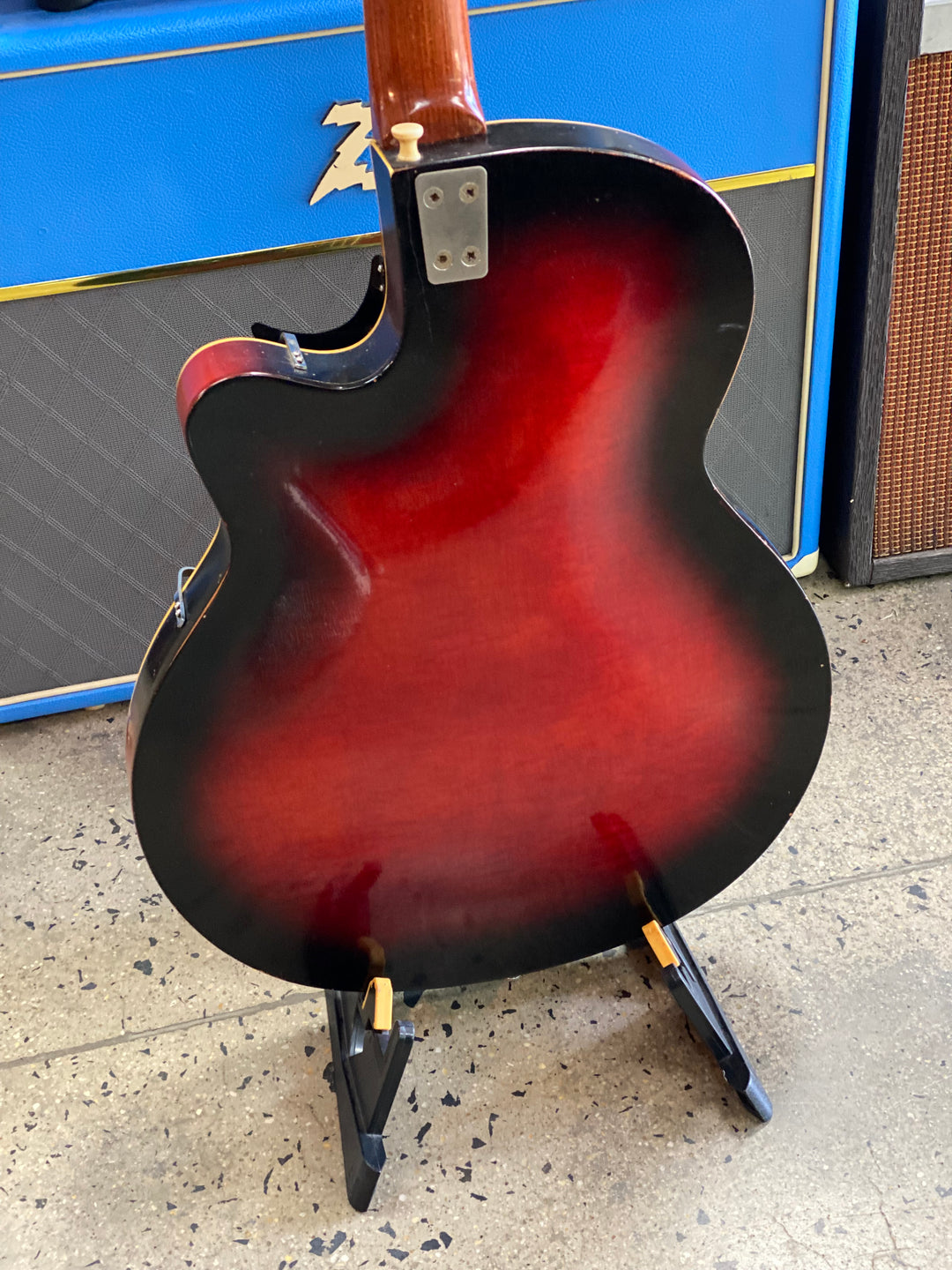 Framus 5/54 1960s w/pickups inc hardcase ***pre loved***