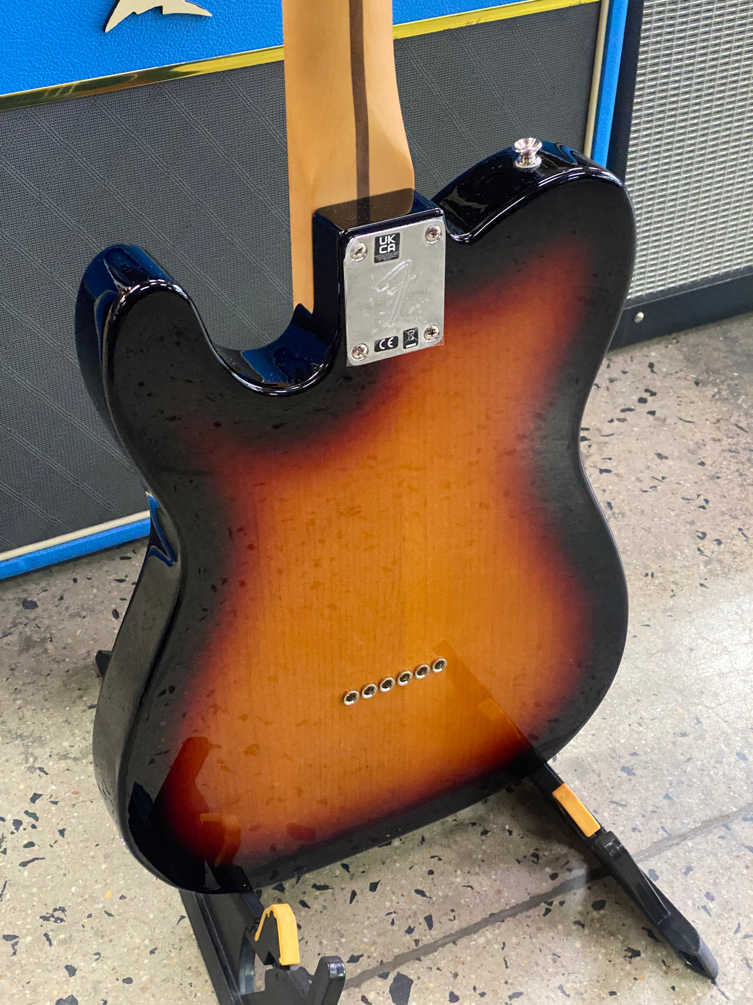 Fender Player II Telecaster®, Maple Fingerboard, 3-Color Sunburst