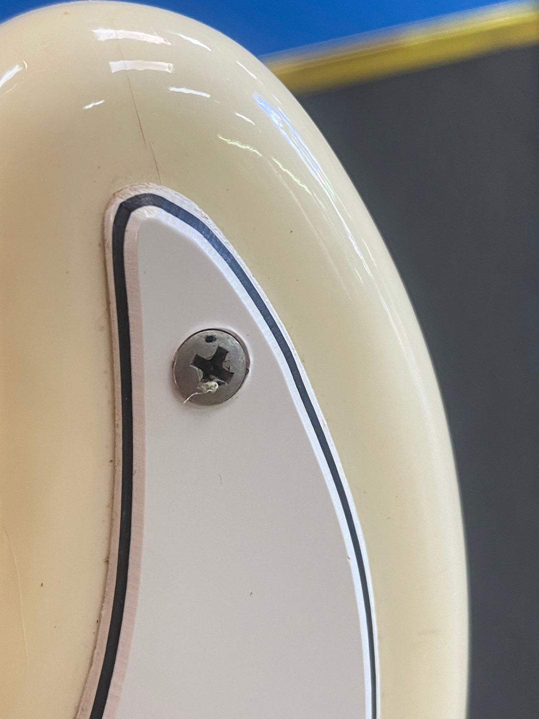 Fender USA 1972 Stratocaster Rosewood Fretboard Olympic White W/case ***Pre Loved***