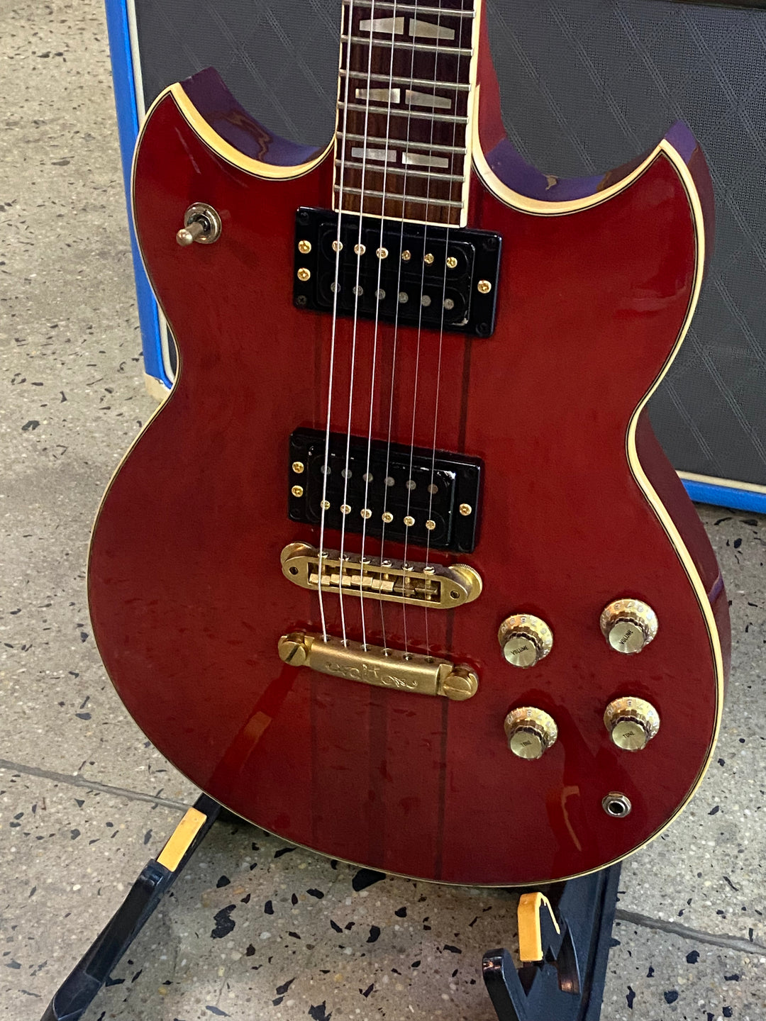Yamaha MIJ SG1500 1982-84 w/bag | Persimmon Red ***pre loved***