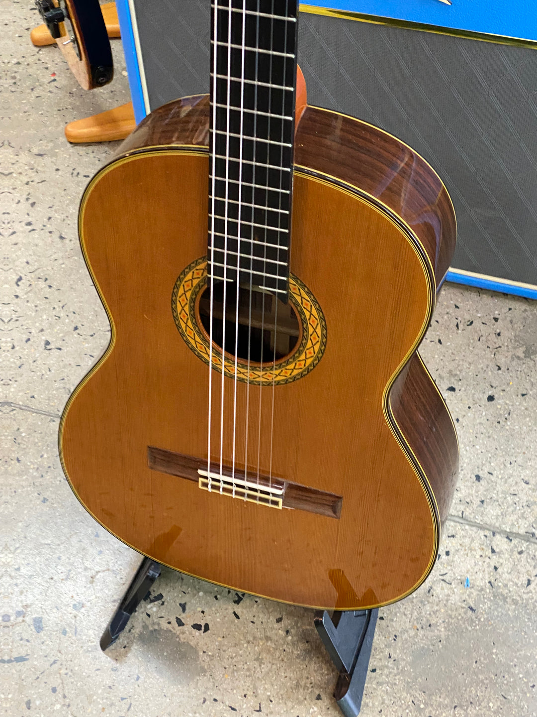 Takamine 1996 Classical Guitar 5-4 w/case ***pre loved***