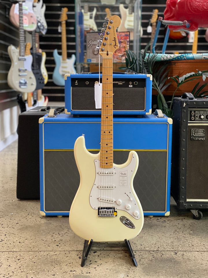 Fender Standard Stratocaster | Olympic White
