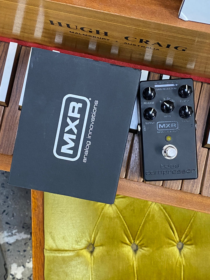 MXR M87B Bass Compressor Blackout Edition ***Pre Loved***
