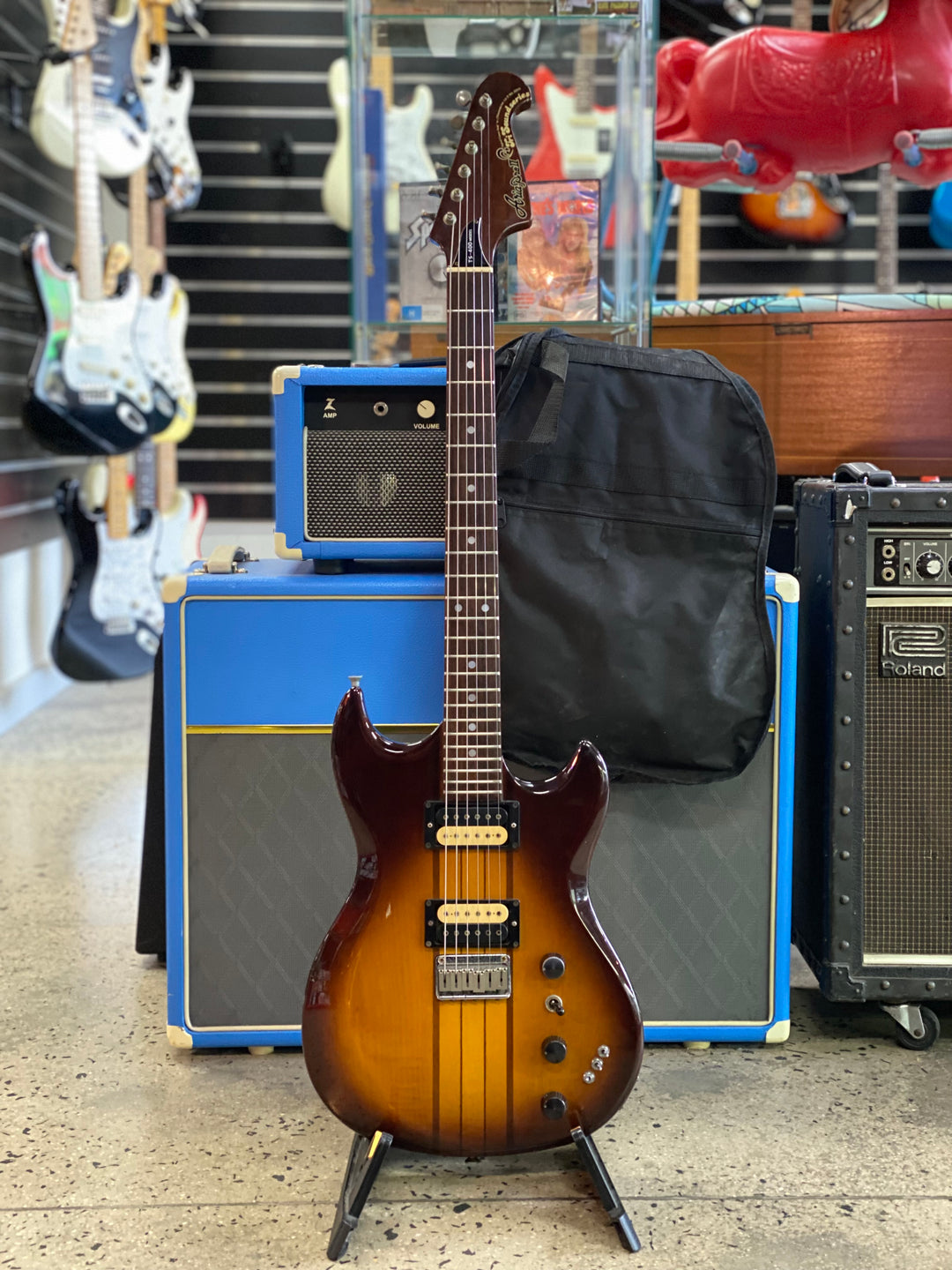 Aria Pro II 1981 TS-400 Tri-Sound Series W/bag ***pre loved***