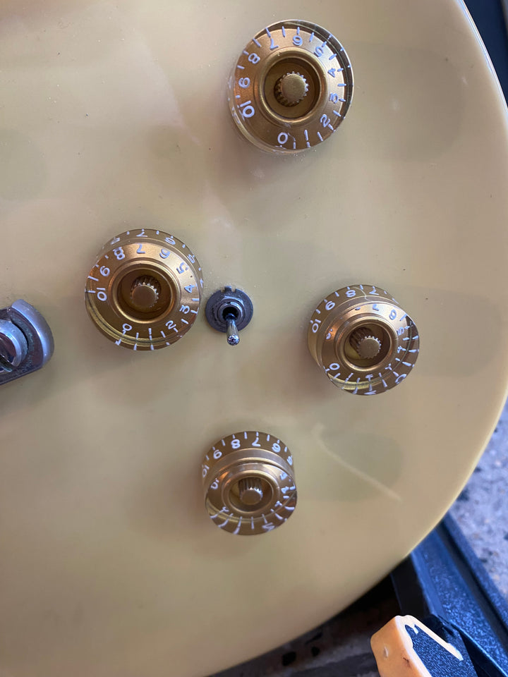 Greco 1978 EG-700WW w/bag ***Pre Loved***