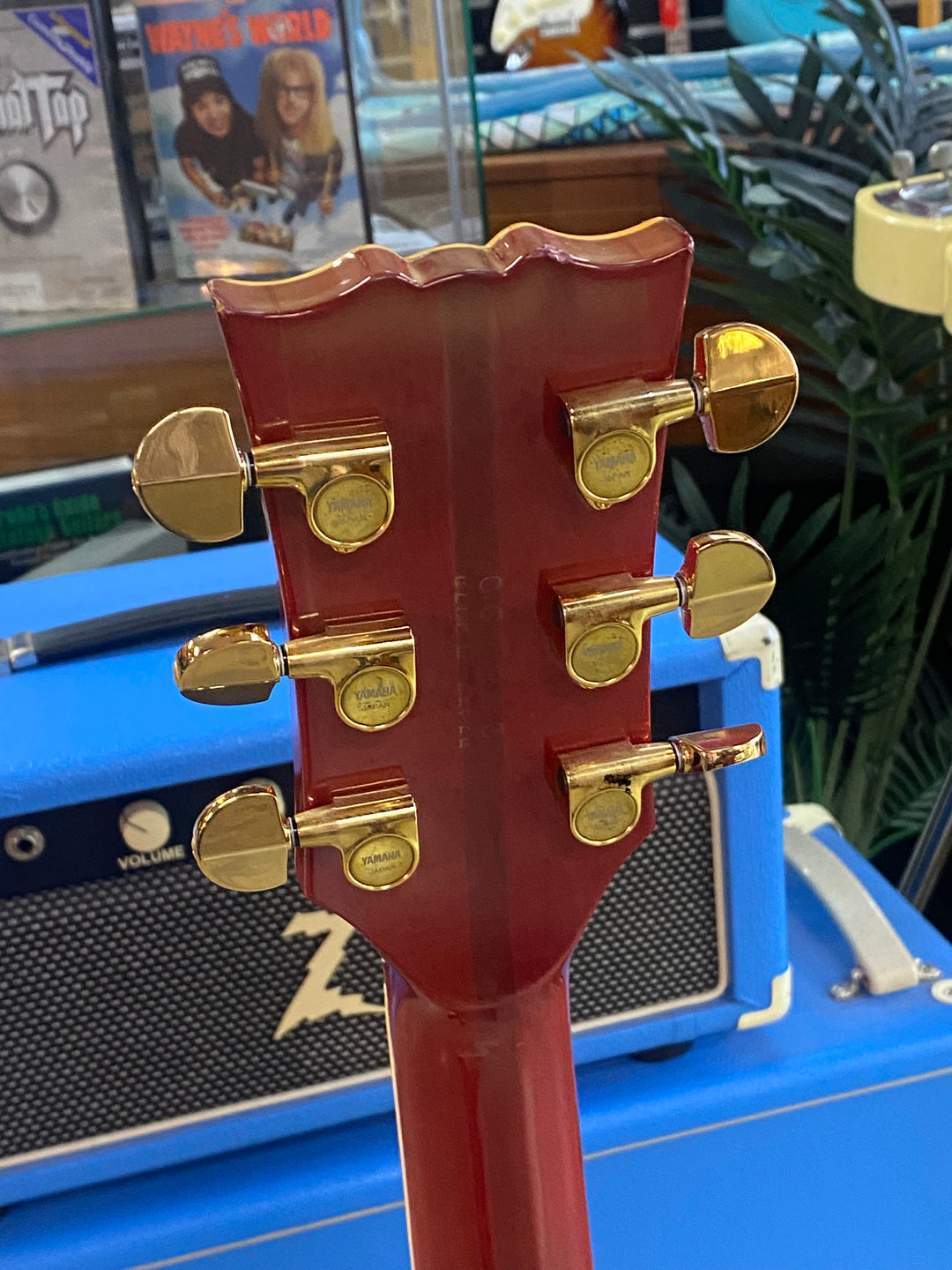 Yamaha MIJ SG1500 1982-84 w/bag | Persimmon Red ***pre loved***