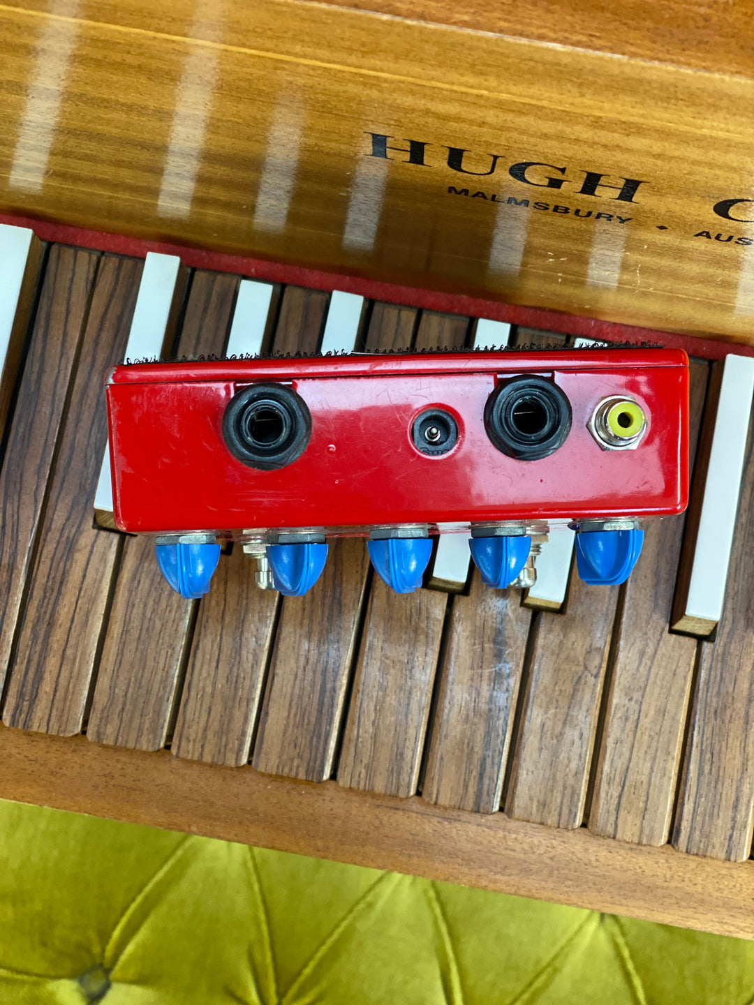 Cusack Effects Tap-A-Whirl Tremolo Pedal ***pre loved***