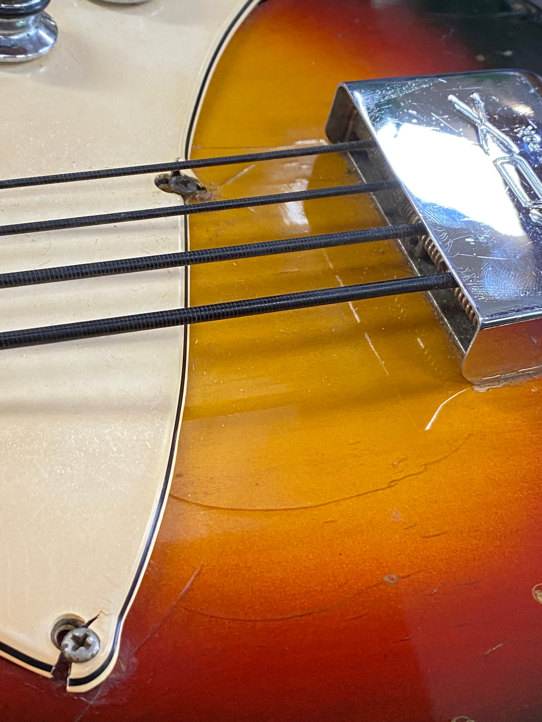 Vox 1966 Panther Bass w/case ***Pre loved***