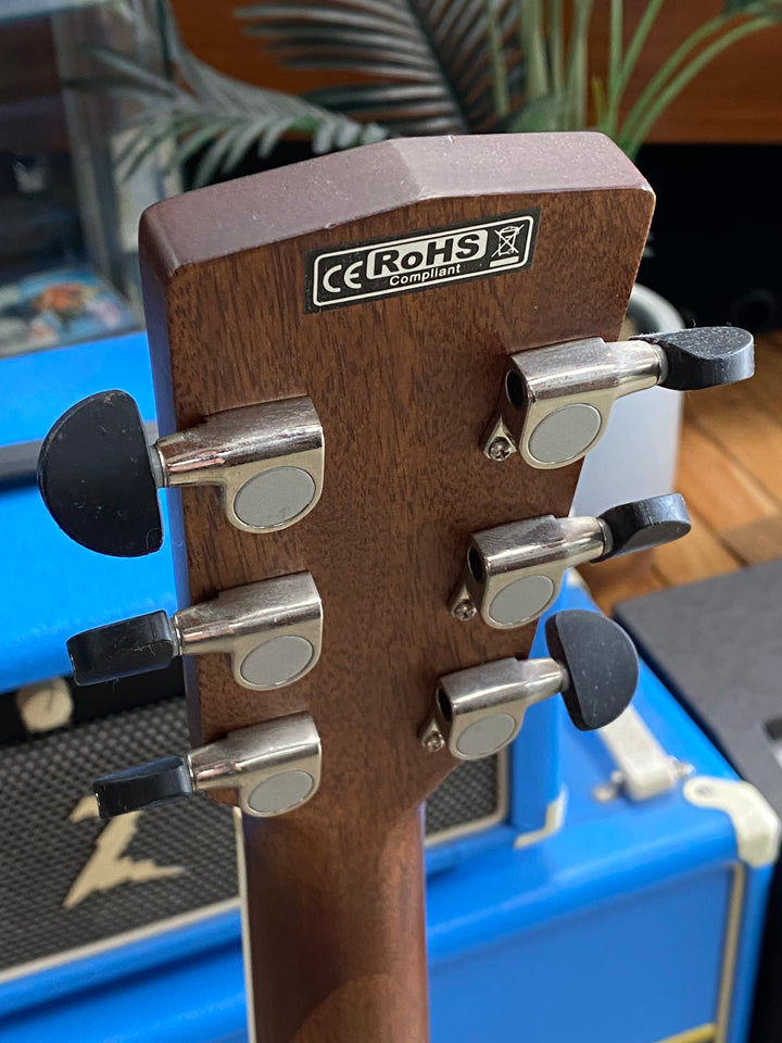 Cort CJ1F NS Jumbo Acoustic Electric Guitar W/case ***Pre Loved***