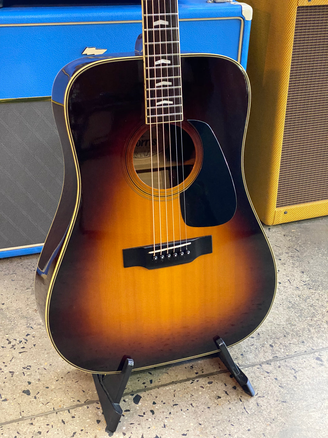 Morris 1970's WS-40E Acoustic W/case Pre Loved