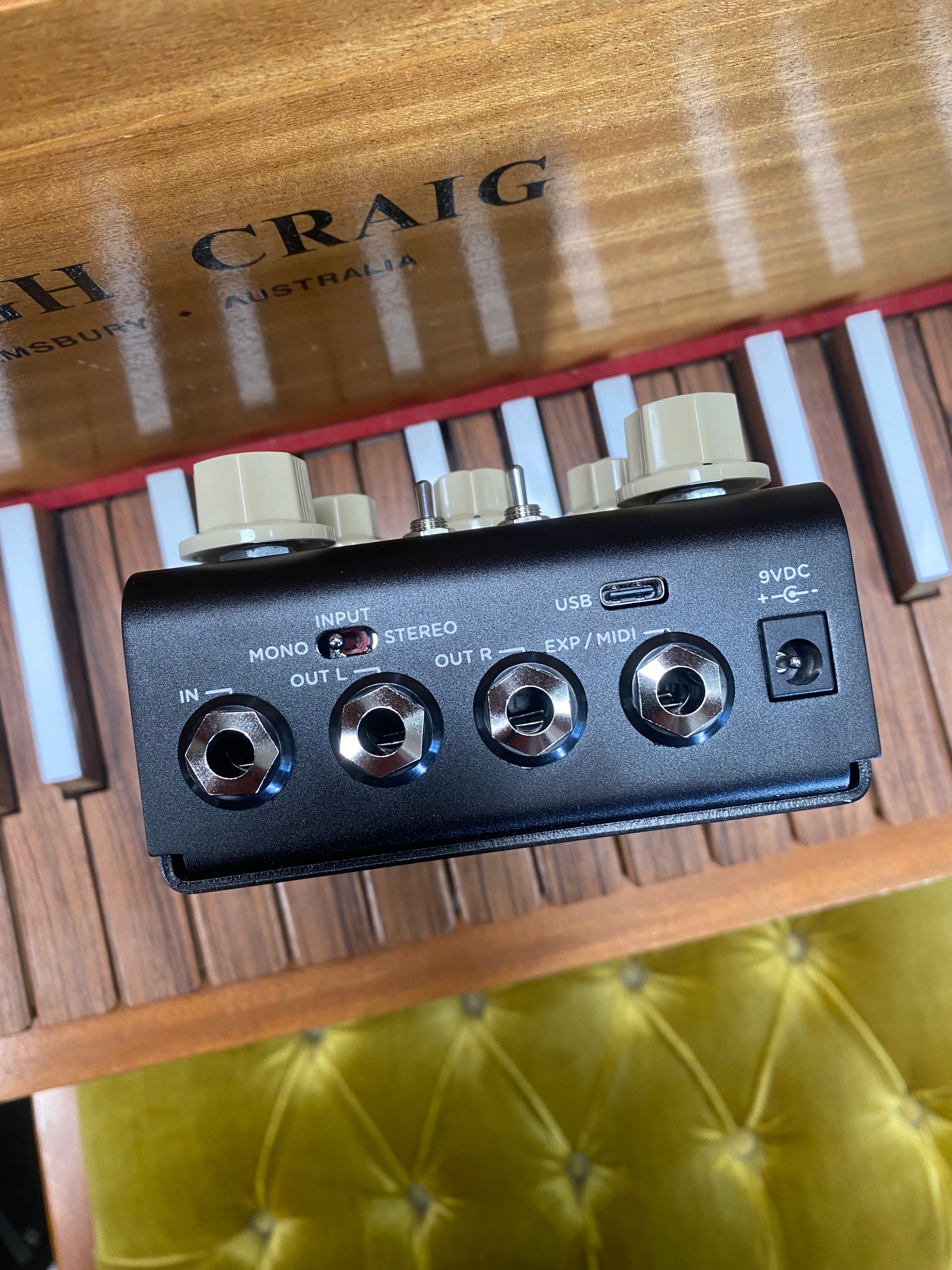 Strymon Flint Reverb and Tremolo V1 W/box ***Pre Loved*** – A&B