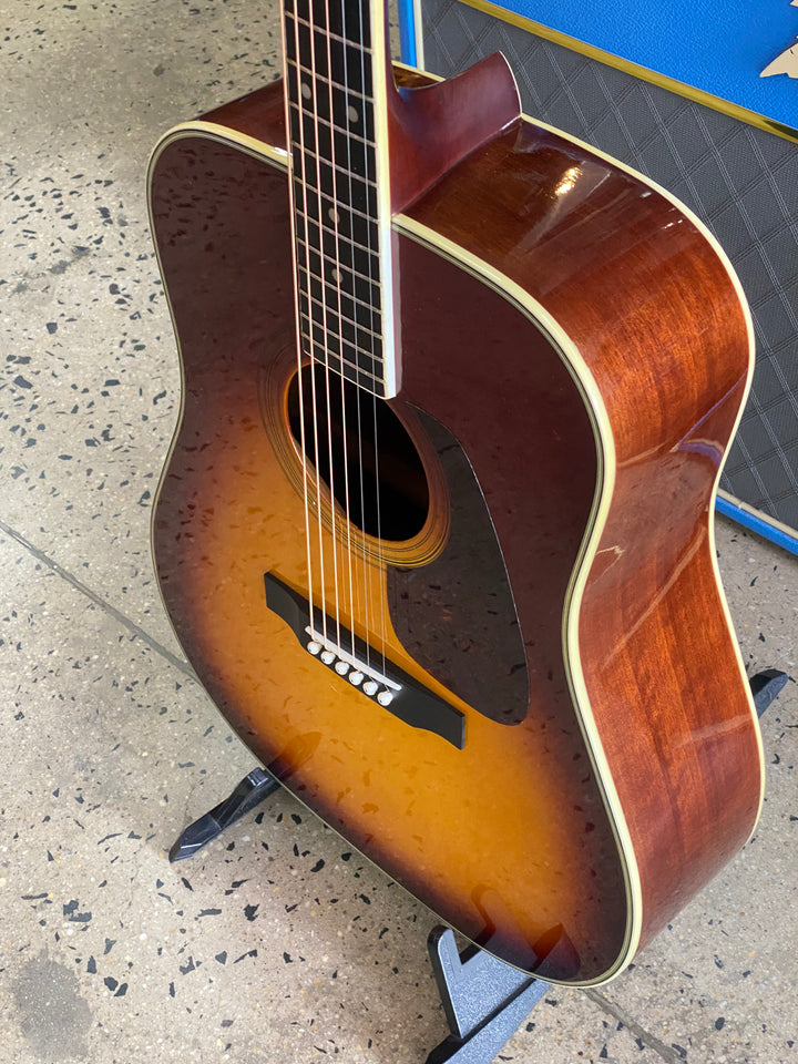 Morris M-512S MIJ Dreadnought Acoustic Guitar Sunburst W/bag **Pre Loved***