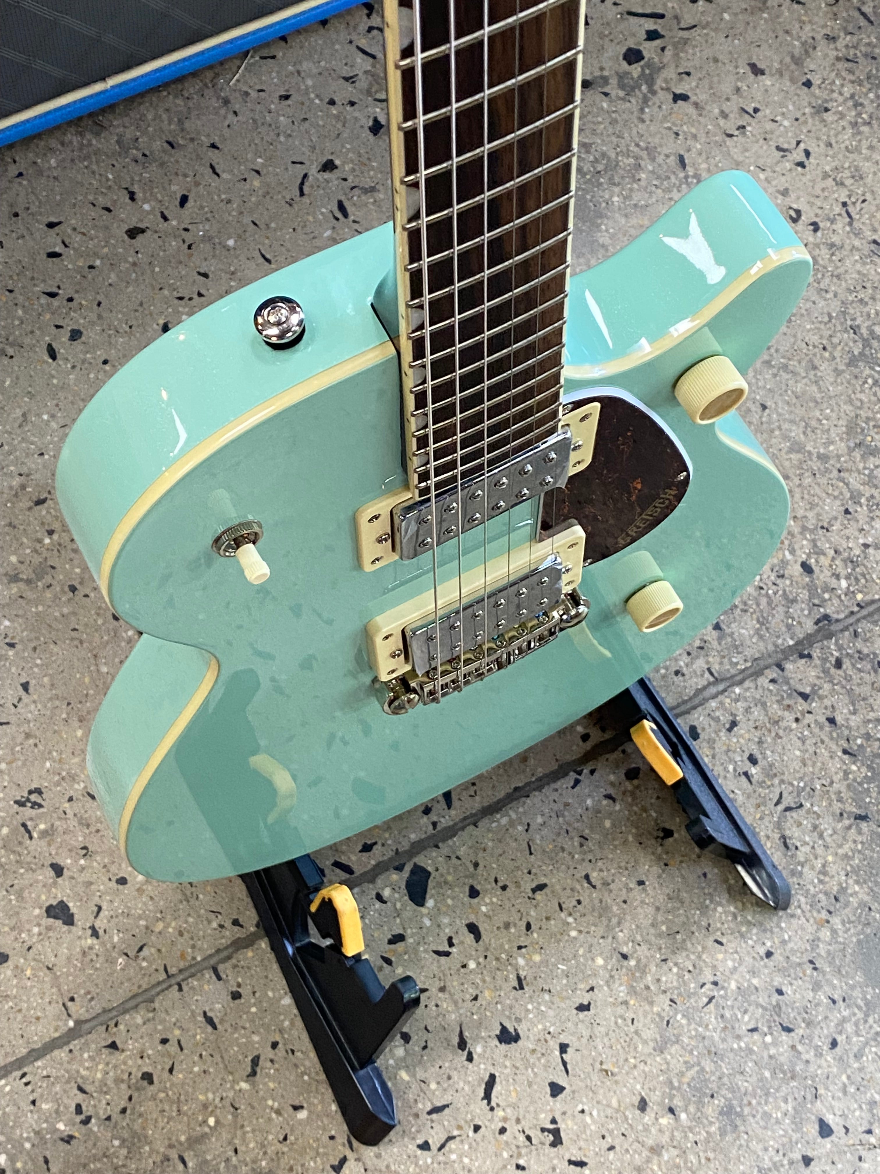 みちびきgretschSTREAMLINER JET CLUB Gretsch Streamliner Jet Club Singlecut Electric Guitar