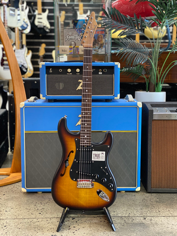 Cole Clark Hollow Baby SSS w/case | Sunburst