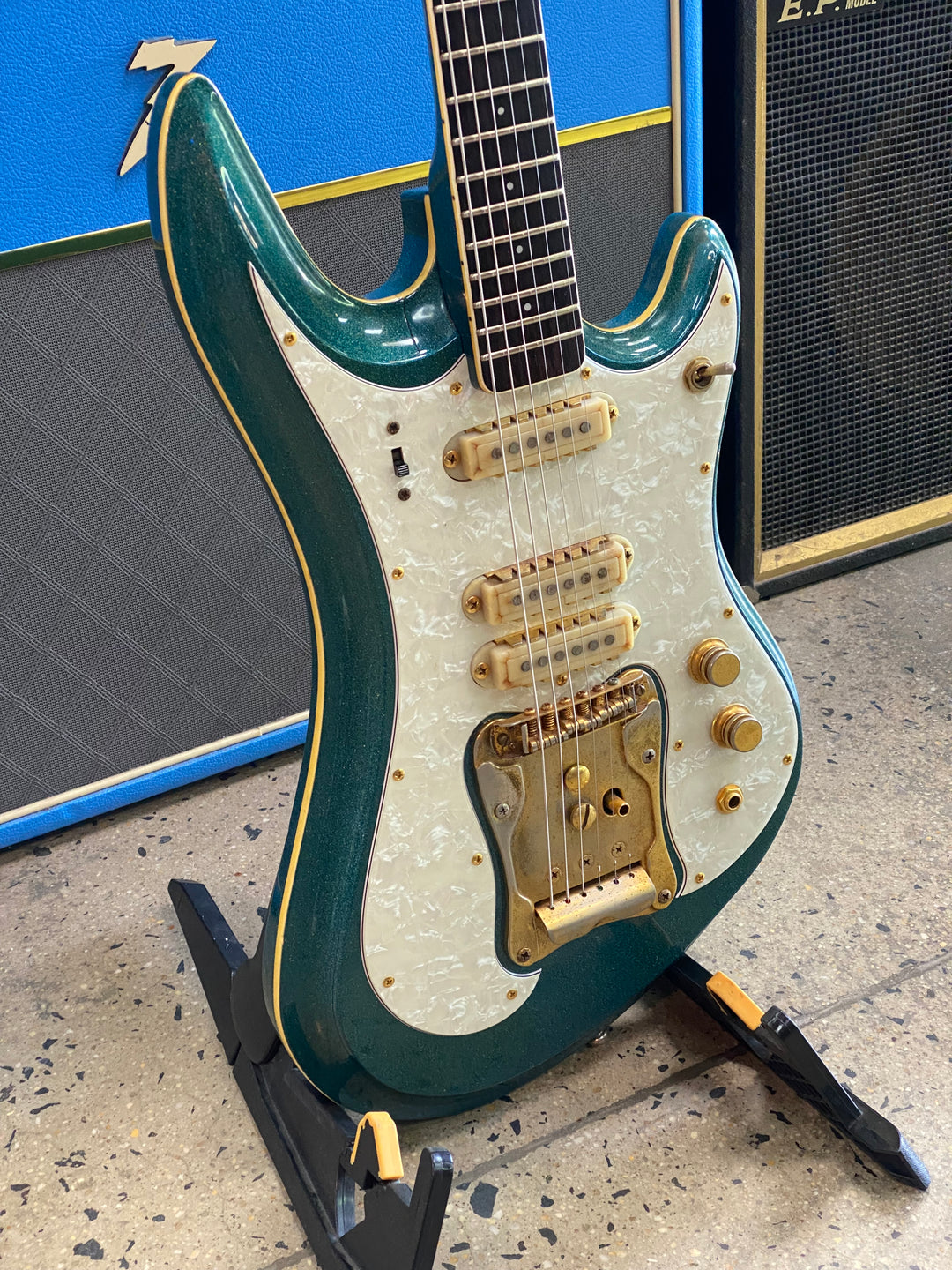 Guyatone 1968/69 LG-350T Custom Sharp 5 ***pre loved***