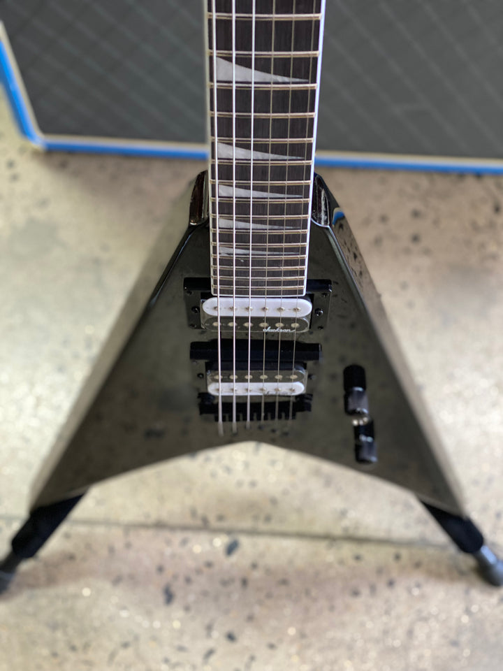 Jackson Guitars JS Series King V JS32T | Gloss Black