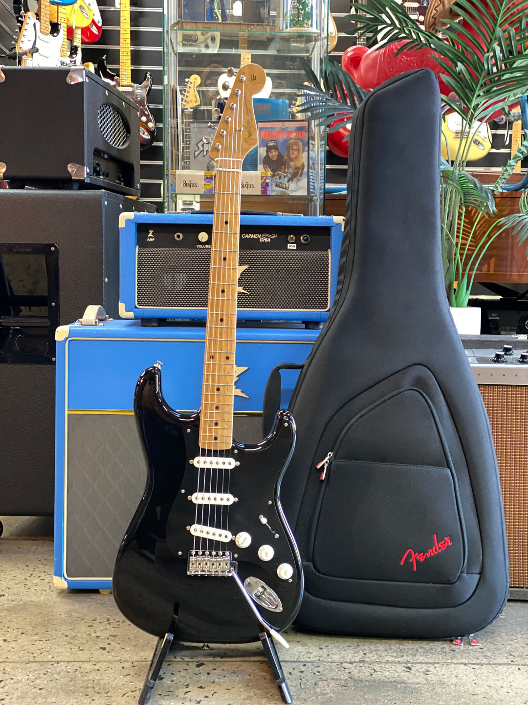 Fender LTD ED Vintera II 50s Strat Roasted Maple Neck w/bag | Black ***pre loved***