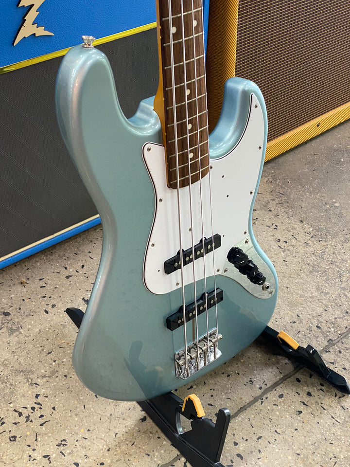 Fender 2010-11 Jazz Bass | Ice Blue Metallic ***Pre loved***