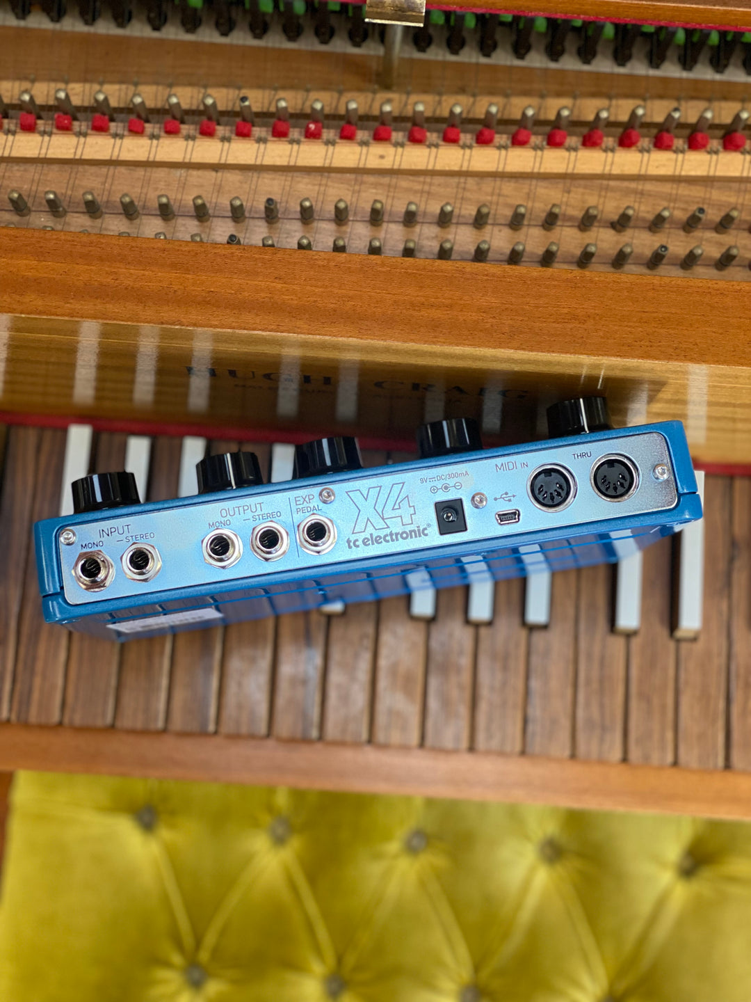 TC Flashback X4 Delay and Looper Pedal ***Pre Loved***