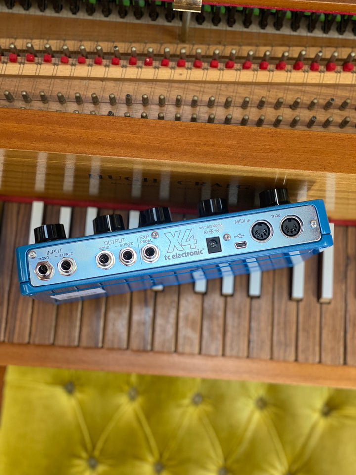 TC Flashback X4 Delay and Looper Pedal ***Pre Loved***