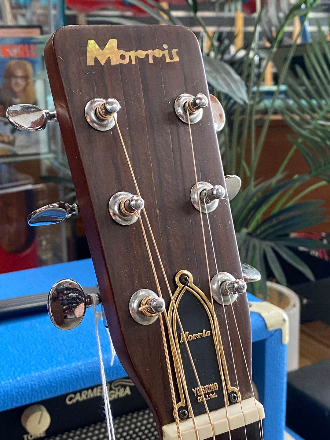 Morris 1972 F20 MIJ folk acoustic guitar Natural W/case  ***Pre Loved***