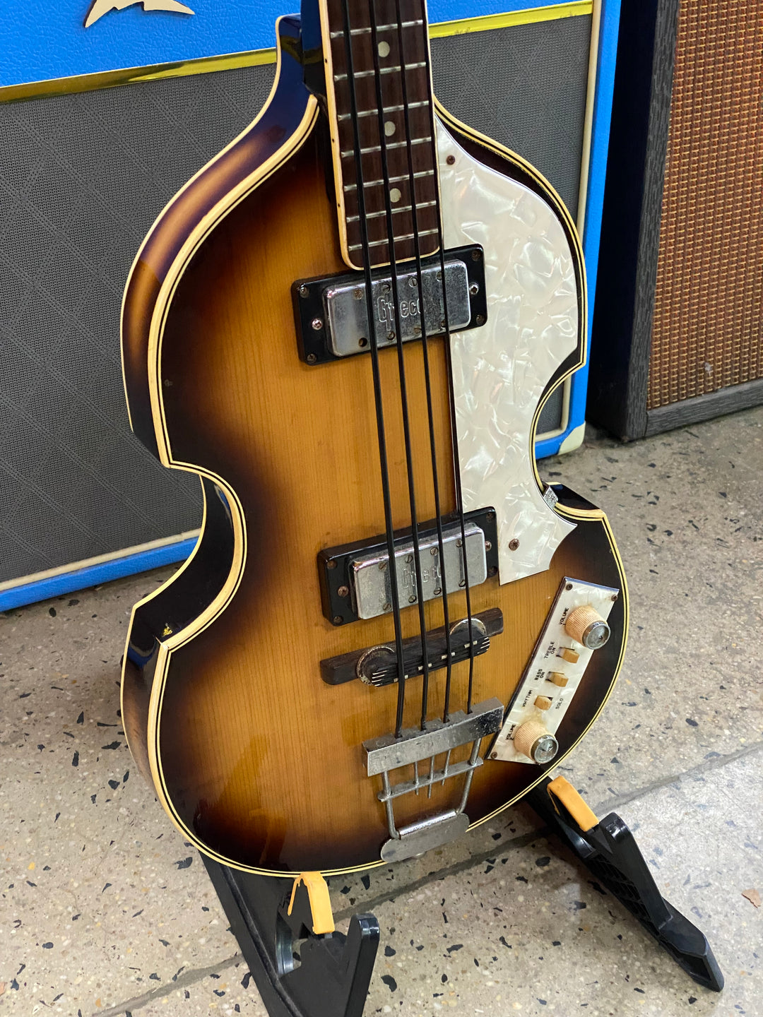 Greco 1972-74 "Gneco era" VB-360 Violin Bass w/case | Sunburst ***pre loved***
