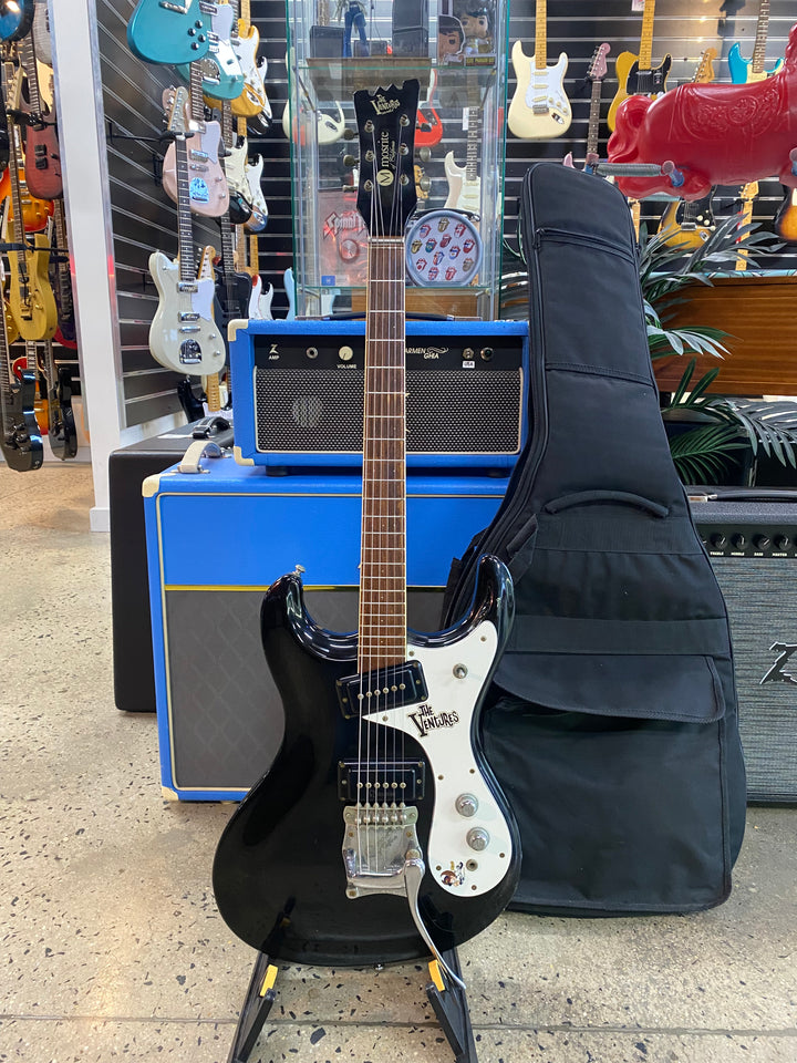Mostrite Of California MIJ The Ventures w/bag | Black ***Pre Loved***