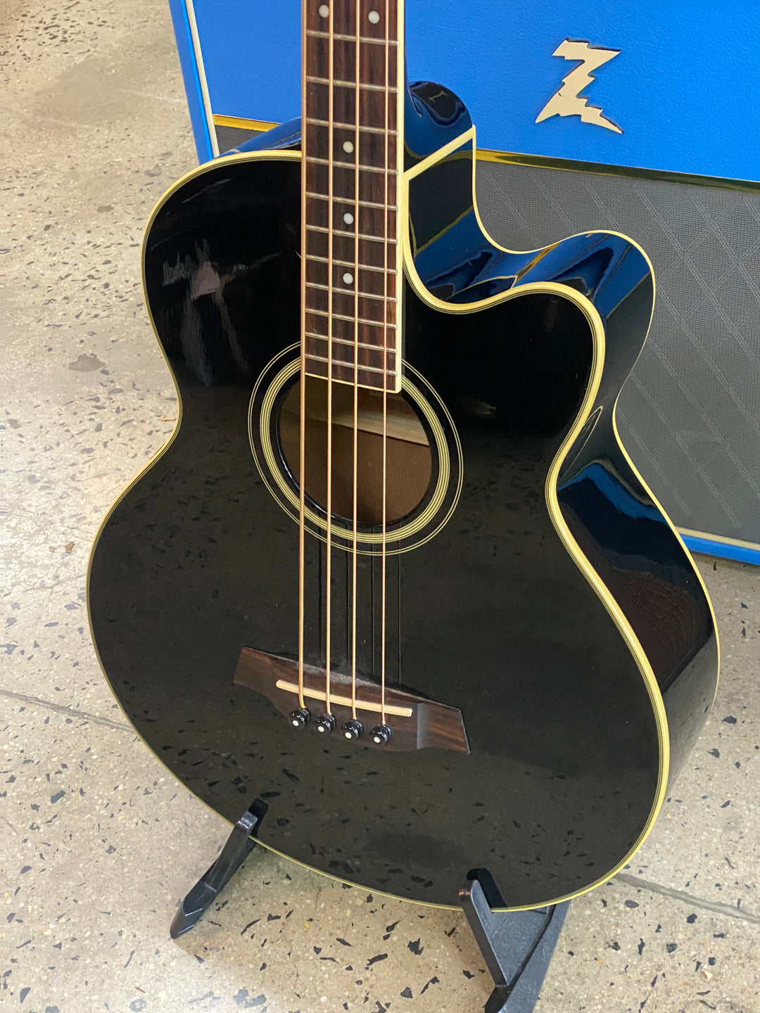 Ibanez AEB8K-BK Acoustic Bass ***Pre Loved**