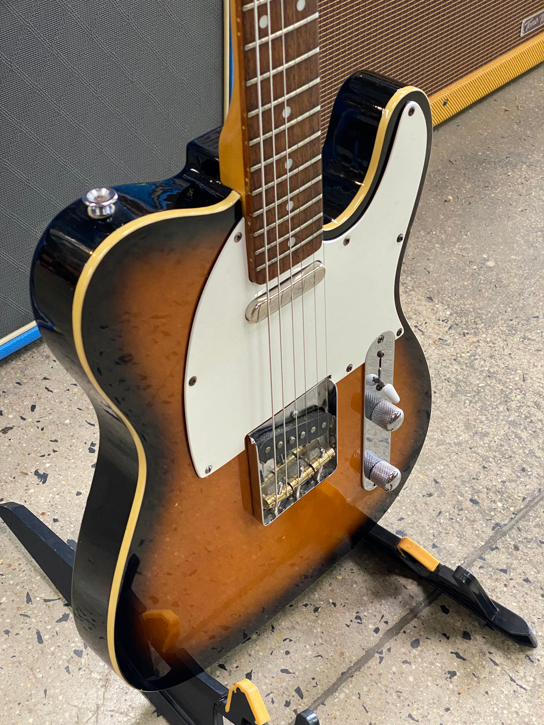 Hondo MIJ Fame Series 757 1980's Tele Sunburst ***Pre Loved***