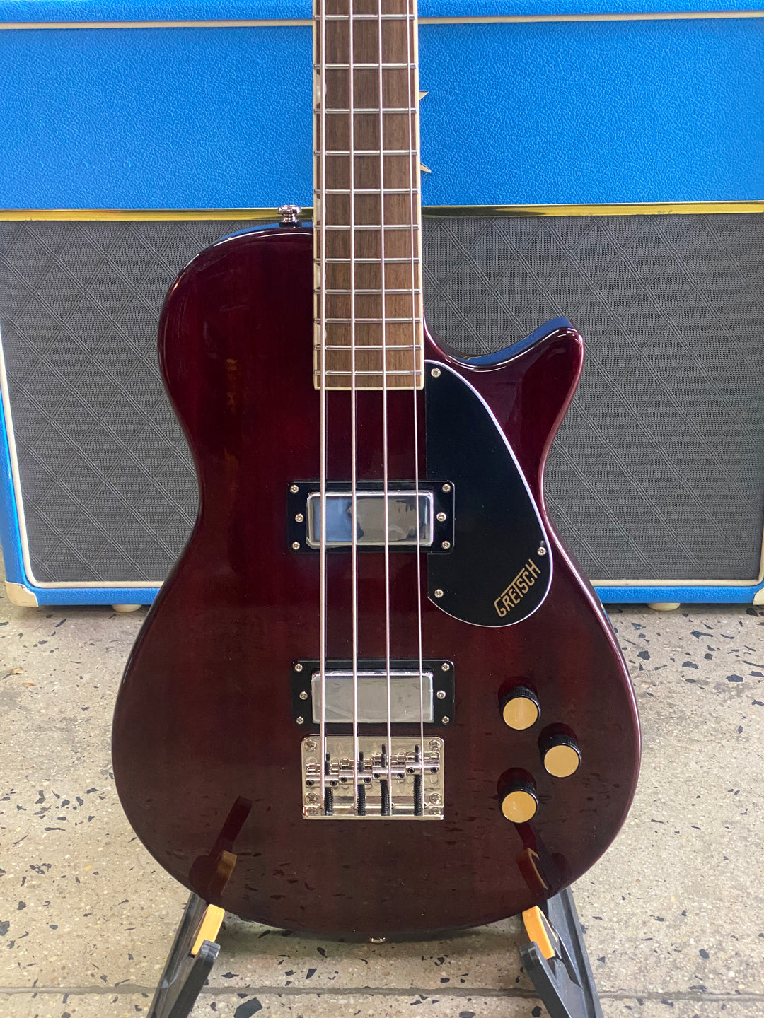 Gretsch Streamliner Jet Club Bass Single-Cut | Walnut Stain