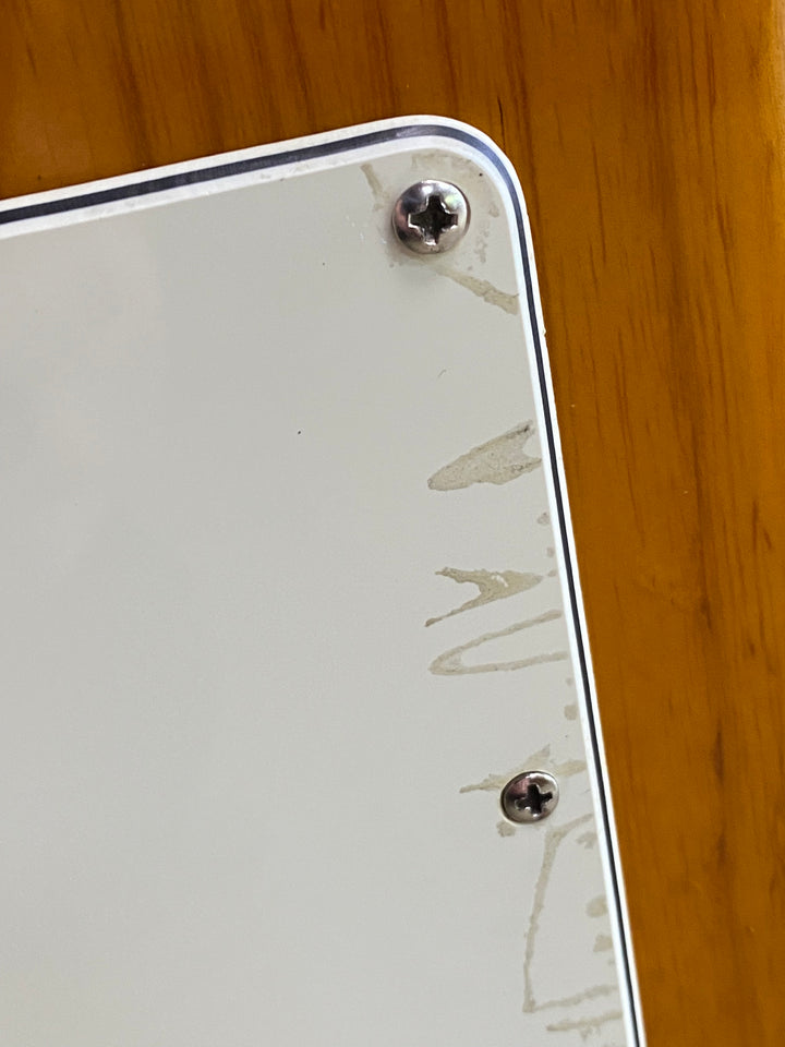 Fender 2001 American Standard Stratocaster Maple Neck 2TSB W/case **Pre Loved**