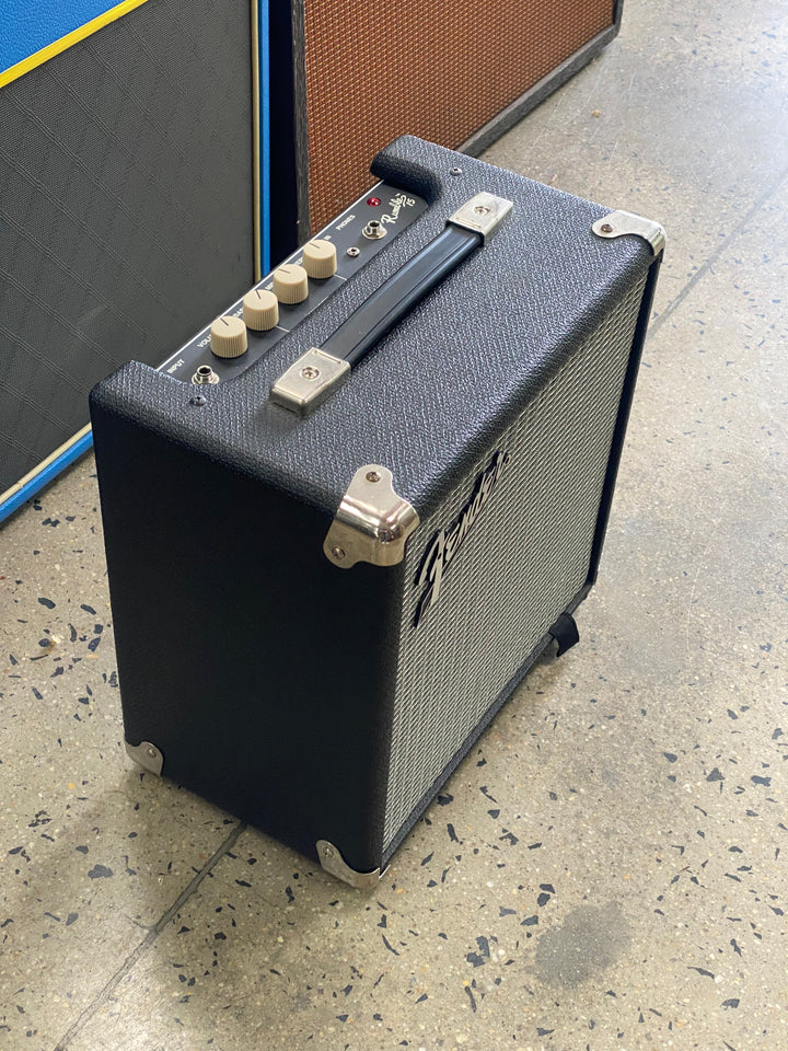 Fender Rumble 15 Bass Amp ***pre loved***