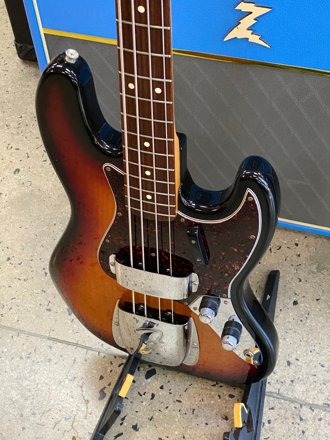 Fender 1994 American Vintage 62 Jazz Bass w/case | Sunburst ***pre loved***