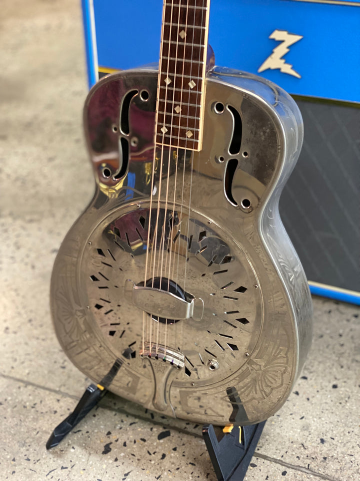 Amistar "Don" Resonator Guitar W/case ***pre loved***