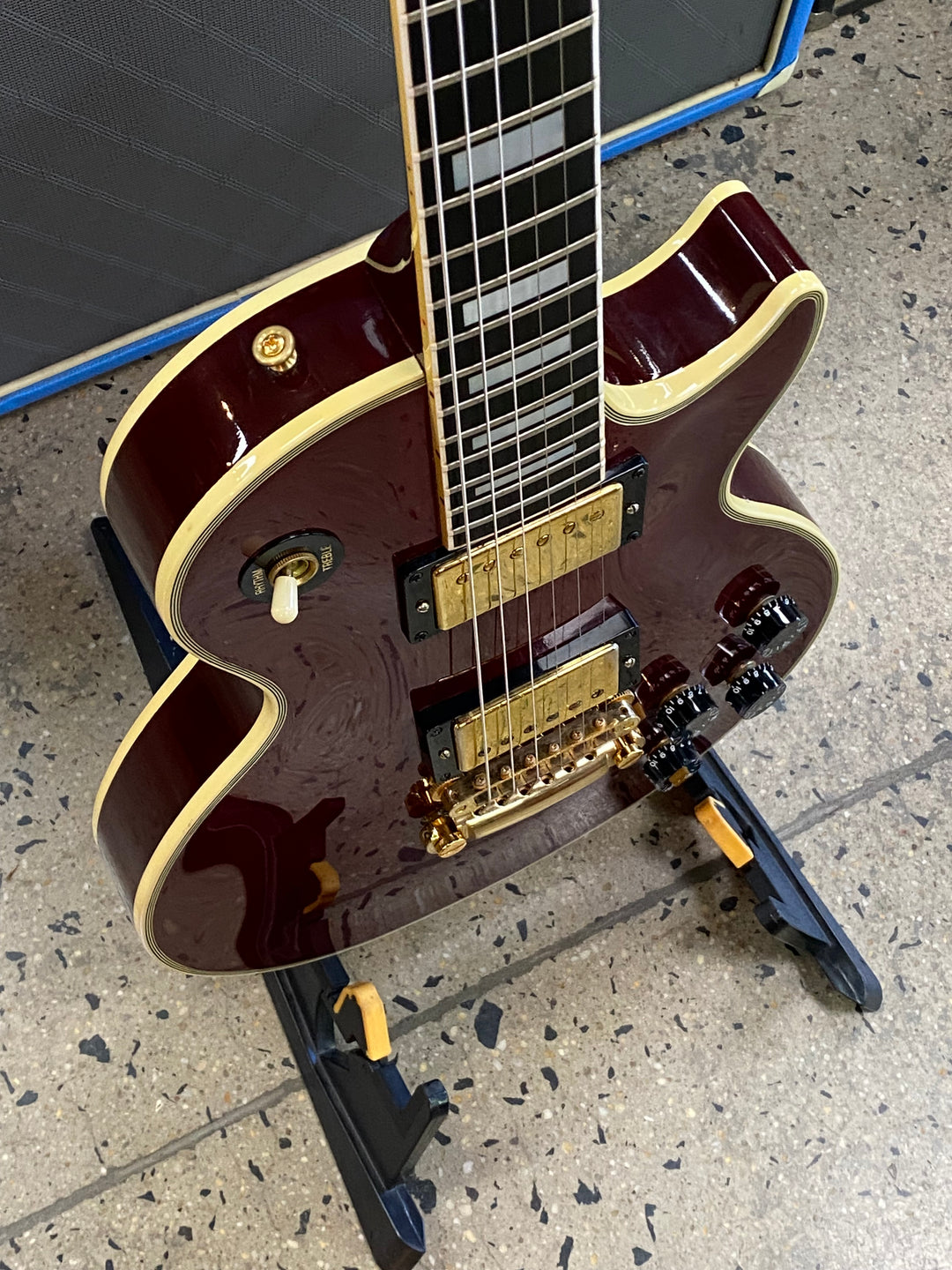 Gibson 1984 Les Paul Custom *modded* w/case | Wine Red **pre loved**