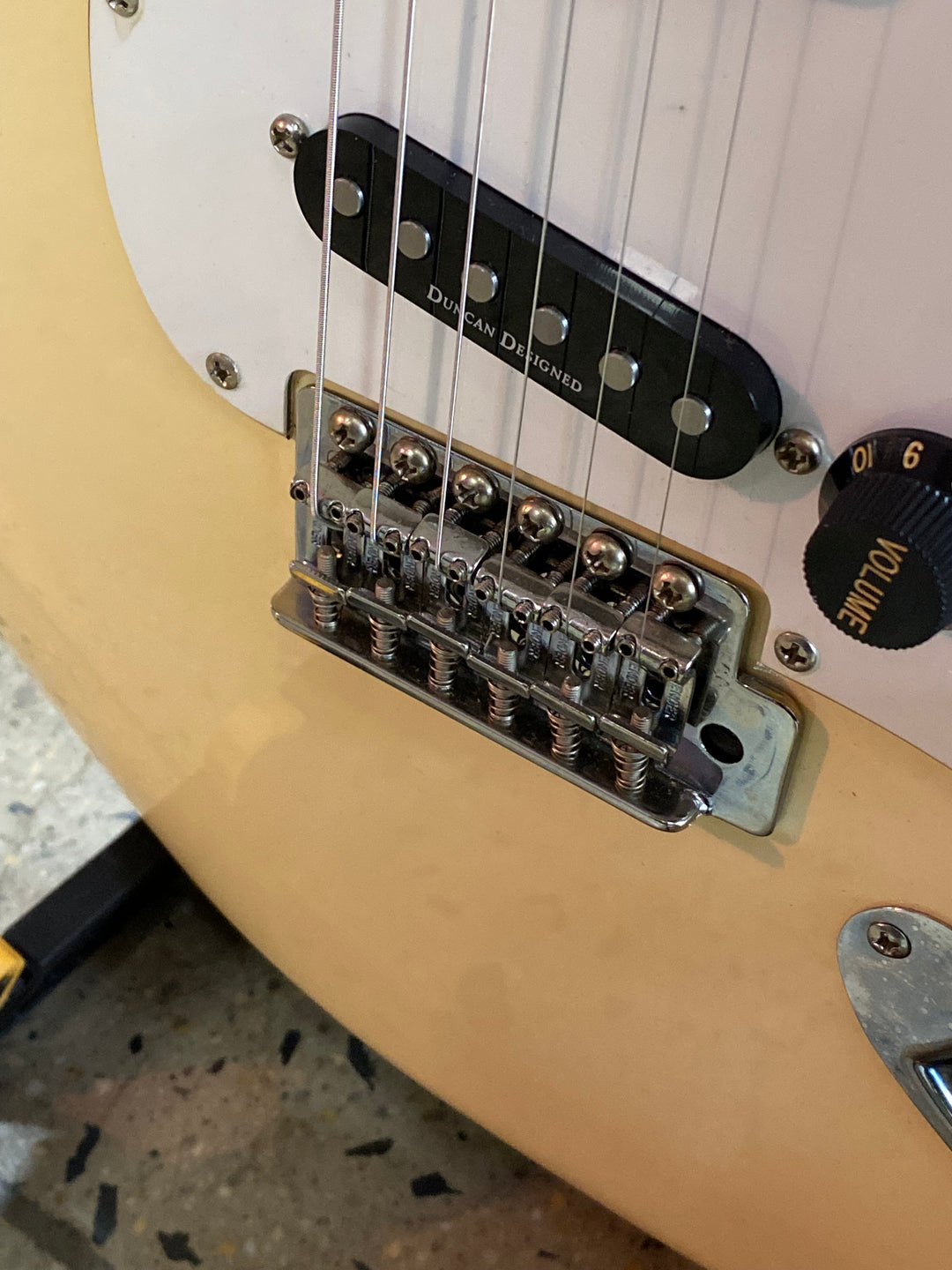 Squier 2018 Vintage Modified 70s Stratocaster RW | Vintage White ***pre loved***