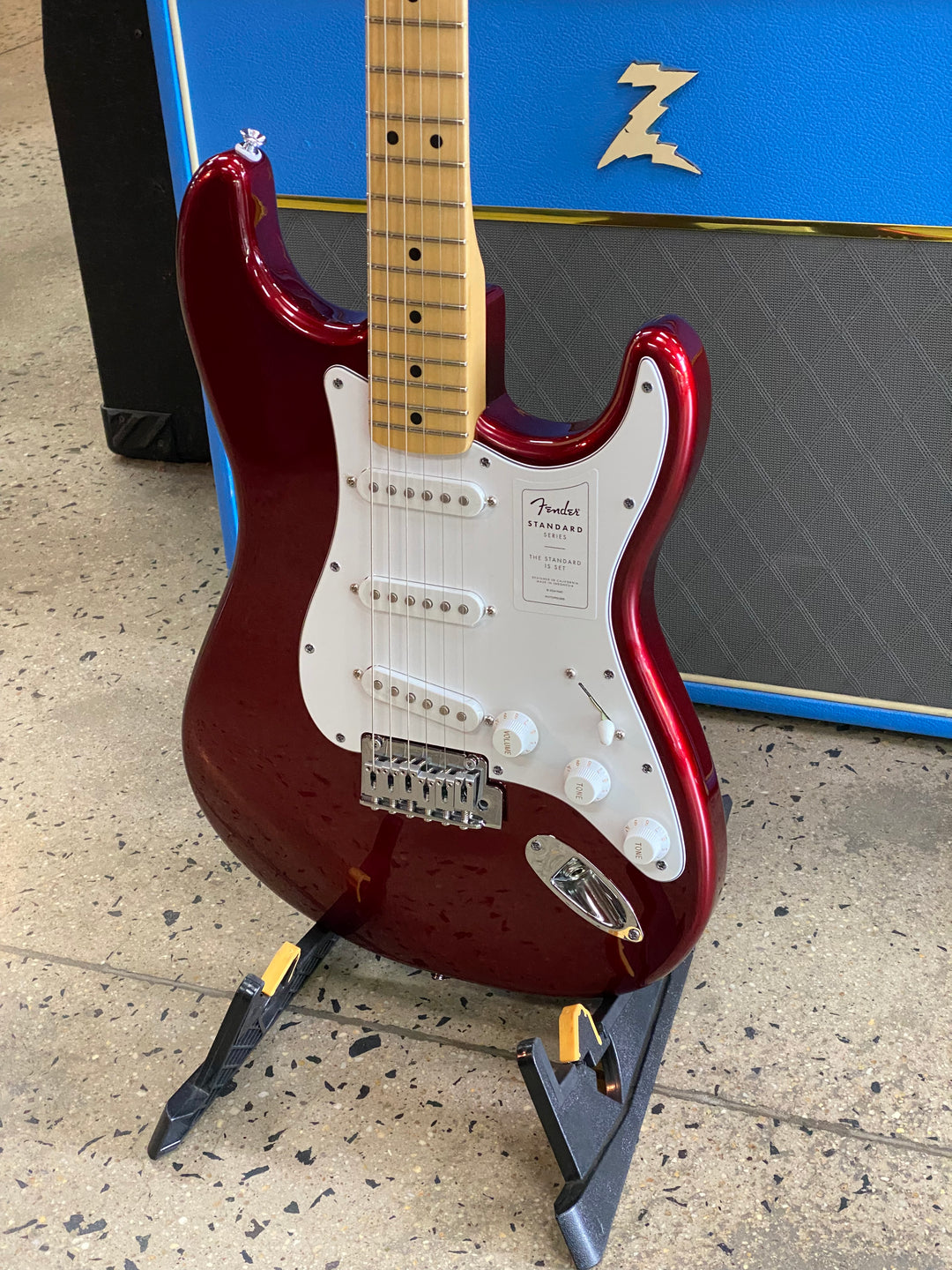 Fender Standard Stratocaster | Candy Cola