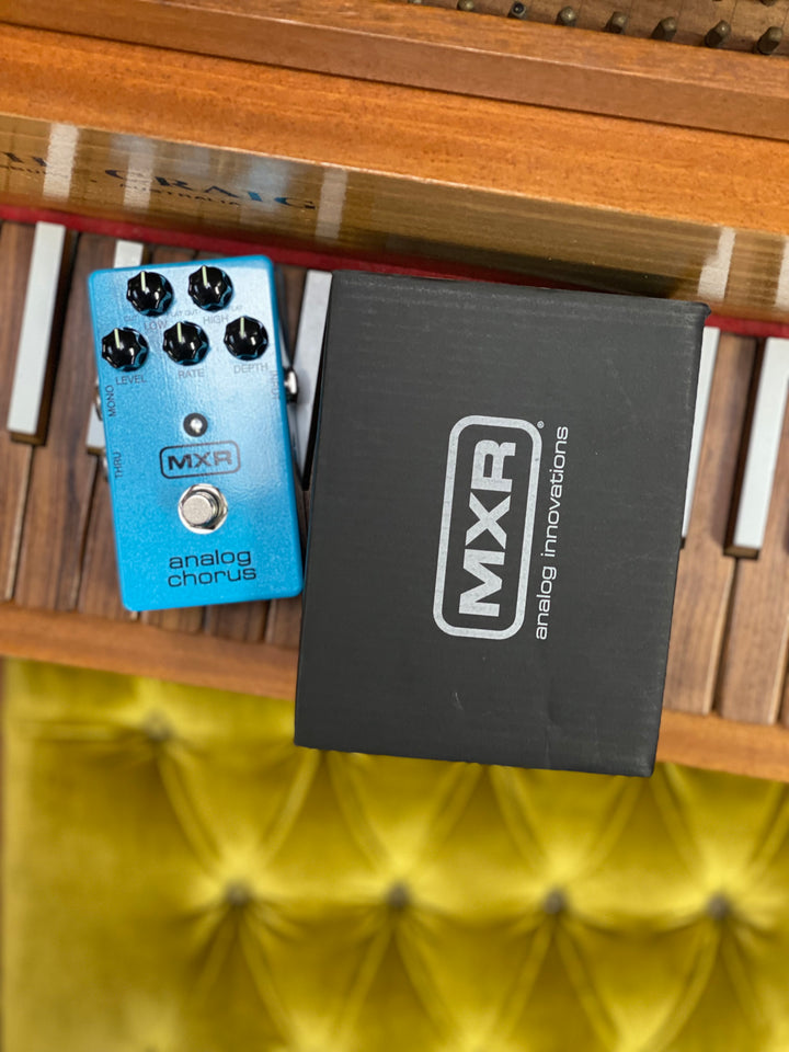 MXR M234 Analog Chorus Pedal wbox ***pre loved***