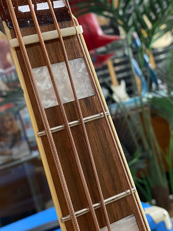 Fender 2024 Kingman Bass W/pickup Shaded Edge Burst ***pre loved***