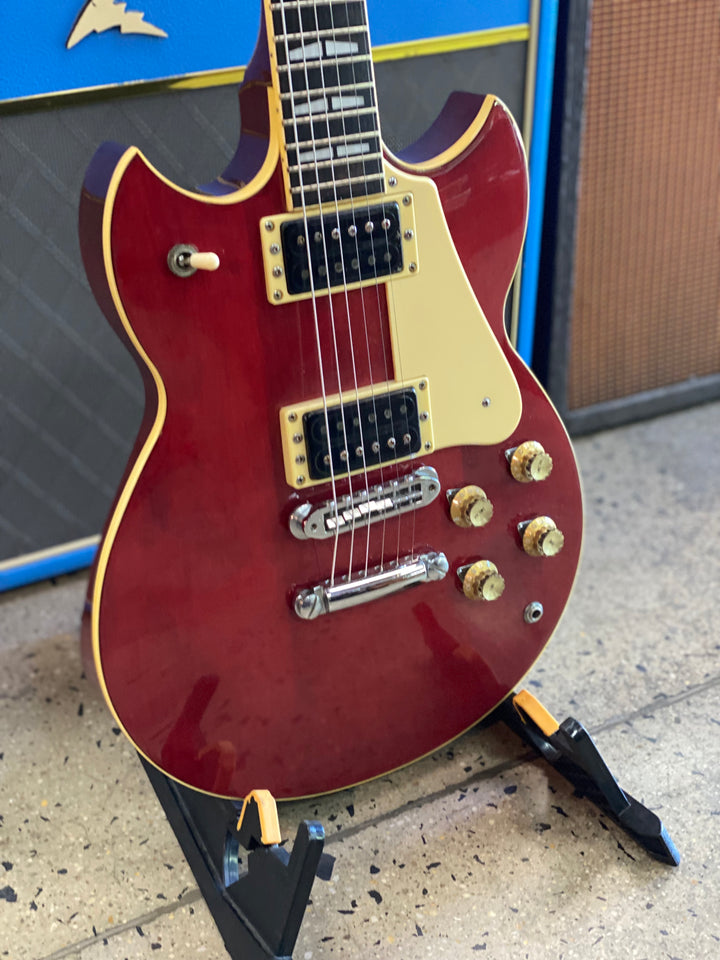Yamaha 1981 SG800 w/case | Persimmon Red ***pre loved***