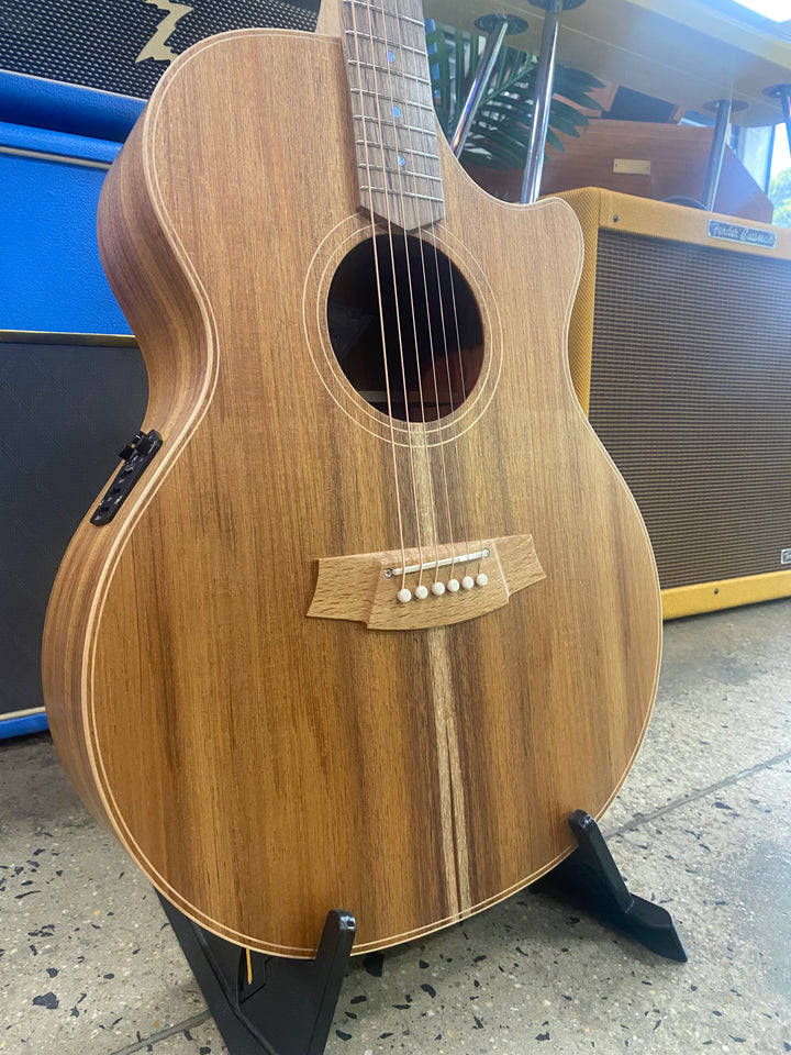 Cole Clark Angel 2 All Blackwood CCAN2EC-BLBL