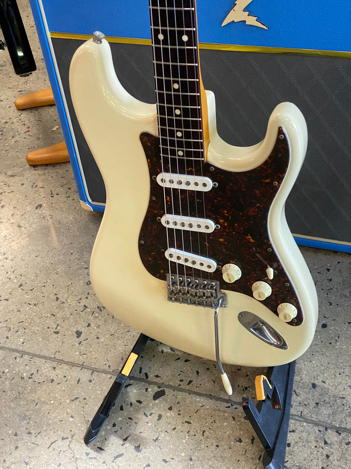 Fender 2002-04 ST62-60 CIJ Stratocaster w/bag | White ***pre loved***